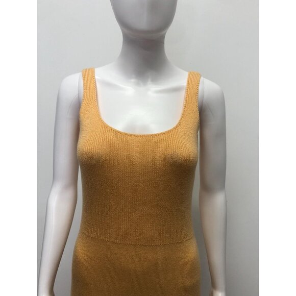 1970s. Vintage ST. JOHN KNITS. Musettes Ontario, California. Slinky Orange Knit - Picture 6 of 10